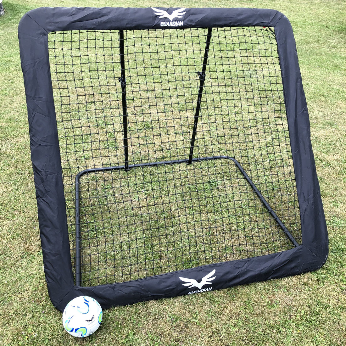 Guardian rebounder 170 x 170 cm til fodboldtræning i haven