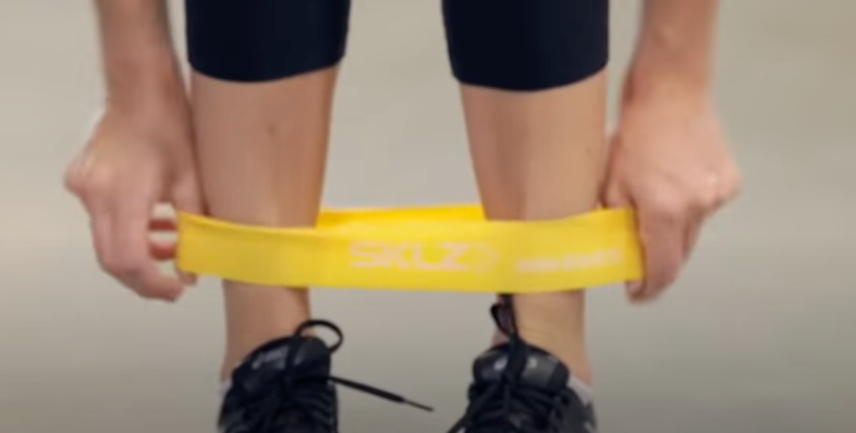 TRÆN STYRKE I BENENE - Pakke med 3 SKLZ Mini Bands - Light, Medium og Heavy styrke